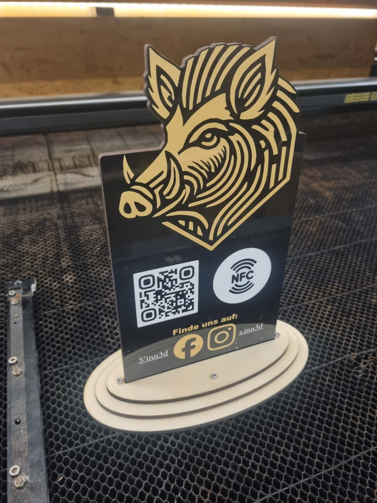 NFC-Tischaufsteller für Studio und Gastro